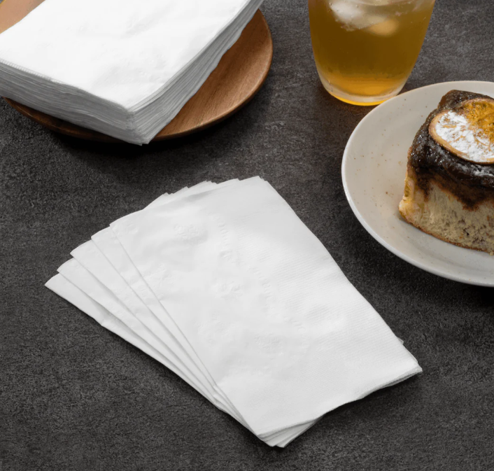 DINNER NAPKIN - 16X15 2 PLY WHITE